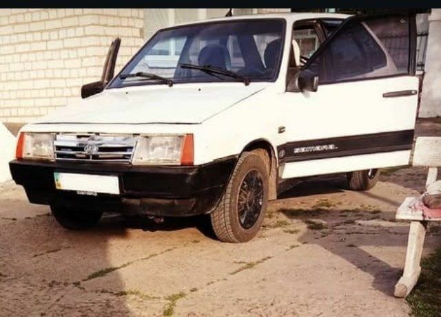 Белый ВАЗ 2109, объемом двигателя 1 л и пробегом 53 тыс. км за 783 $, фото 1 на Automoto.ua