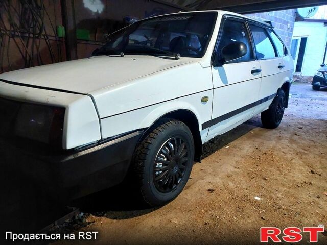 Белый ВАЗ 2109, объемом двигателя 1.3 л и пробегом 0 тыс. км за 1150 $, фото 1 на Automoto.ua