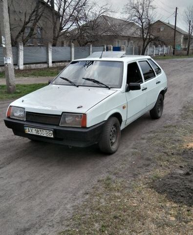 Білий ВАЗ 2109, об'ємом двигуна 1.3 л та пробігом 244 тис. км за 1439 $, фото 1 на Automoto.ua