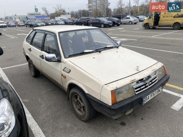 Белый ВАЗ 2109, объемом двигателя 1.1 л и пробегом 100 тыс. км за 1199 $, фото 1 на Automoto.ua