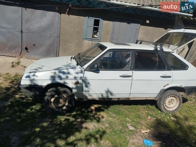 Білий ВАЗ 2109, об'ємом двигуна 1.5 л та пробігом 200 тис. км за 700 $, фото 1 на Automoto.ua