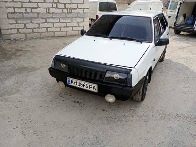 Белый ВАЗ 2109, объемом двигателя 1.3 л и пробегом 160 тыс. км за 1300 $, фото 1 на Automoto.ua