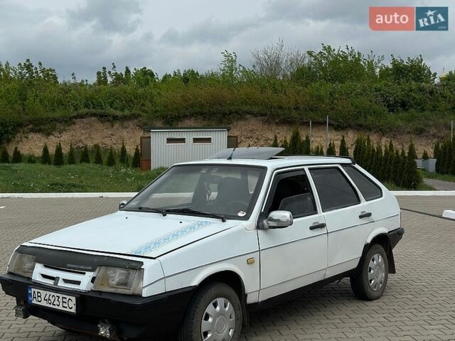 Белый ВАЗ 2109, объемом двигателя 1.29 л и пробегом 48 тыс. км за 683 $, фото 1 на Automoto.ua