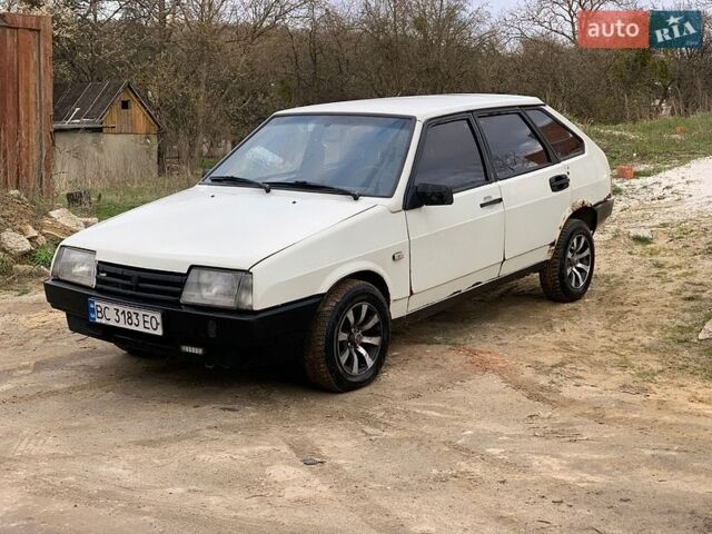 Білий ВАЗ 2109, об'ємом двигуна 1.29 л та пробігом 150 тис. км за 750 $, фото 1 на Automoto.ua