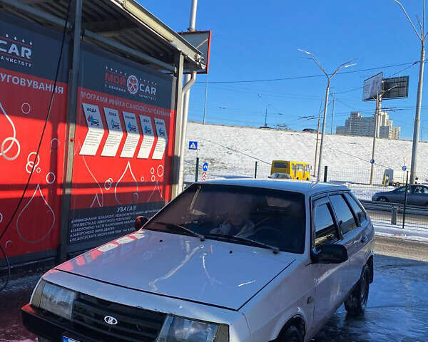 Білий ВАЗ 2109, об'ємом двигуна 1.1 л та пробігом 60 тис. км за 850 $, фото 1 на Automoto.ua