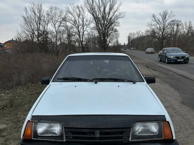Белый ВАЗ 2109, объемом двигателя 0 л и пробегом 68 тыс. км за 800 $, фото 1 на Automoto.ua