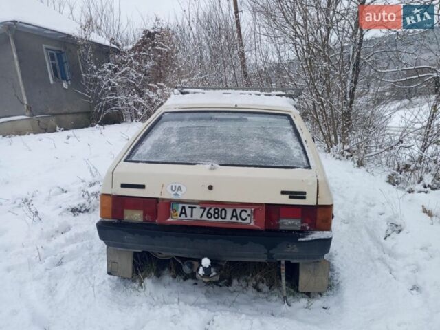 Белый ВАЗ 2109, объемом двигателя 1.1 л и пробегом 100 тыс. км за 350 $, фото 1 на Automoto.ua