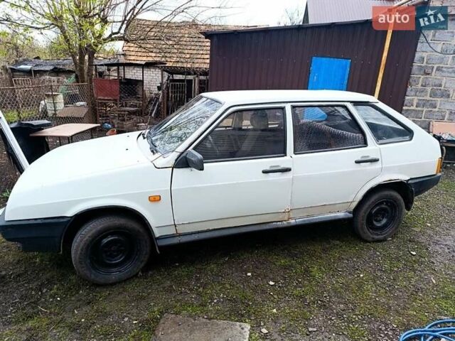 Белый ВАЗ 2109, объемом двигателя 1.5 л и пробегом 13 тыс. км за 651 $, фото 1 на Automoto.ua