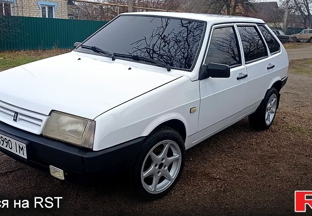 Білий ВАЗ 2109, об'ємом двигуна 1.5 л та пробігом 0 тис. км за 1850 $, фото 1 на Automoto.ua