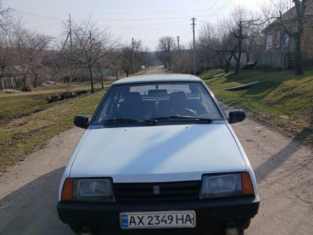 Білий ВАЗ 2109, об'ємом двигуна 1.1 л та пробігом 2 тис. км за 1100 $, фото 1 на Automoto.ua