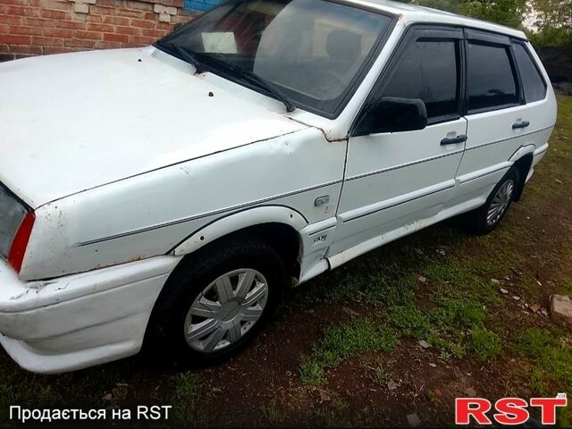 Белый ВАЗ 2109, объемом двигателя 1.5 л и пробегом 200 тыс. км за 750 $, фото 1 на Automoto.ua