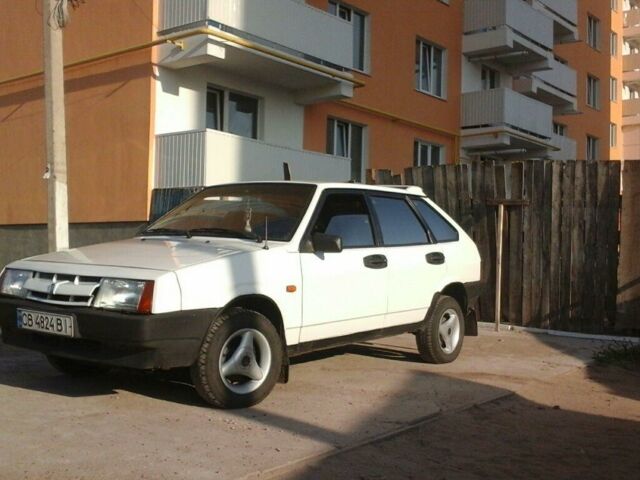 Білий ВАЗ 2109, об'ємом двигуна 1.5 л та пробігом 65 тис. км за 2200 $, фото 1 на Automoto.ua