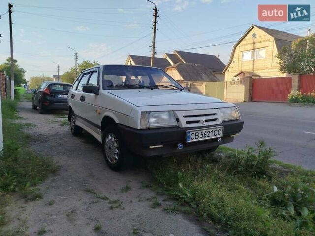 Білий ВАЗ 2109, об'ємом двигуна 1.1 л та пробігом 200 тис. км за 950 $, фото 1 на Automoto.ua