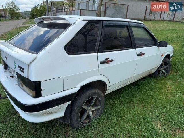 Белый ВАЗ 2109, объемом двигателя 1.5 л и пробегом 150 тыс. км за 1800 $, фото 1 на Automoto.ua