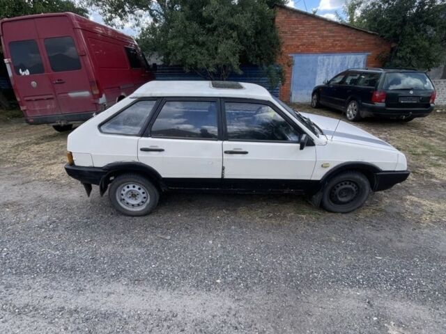 Білий ВАЗ 2109, об'ємом двигуна 1.3 л та пробігом 462 тис. км за 788 $, фото 1 на Automoto.ua