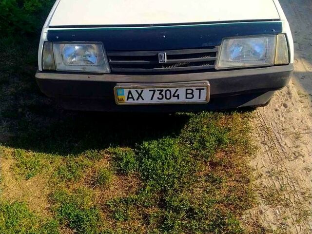 Белый ВАЗ 2109, объемом двигателя 1.3 л и пробегом 500 тыс. км за 1280 $, фото 1 на Automoto.ua