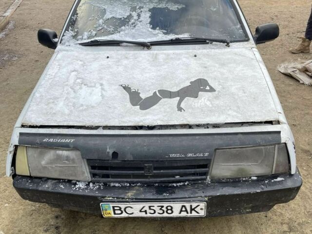 Білий ВАЗ 2109, об'ємом двигуна 0 л та пробігом 1000 тис. км за 300 $, фото 1 на Automoto.ua