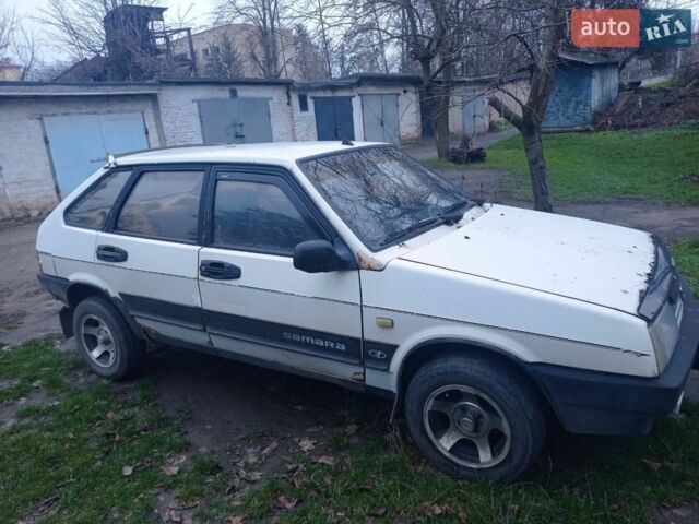 Белый ВАЗ 2109, объемом двигателя 1.5 л и пробегом 153 тыс. км за 500 $, фото 1 на Automoto.ua