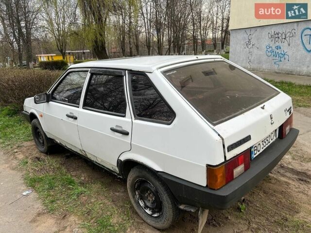 Білий ВАЗ 2109, об'ємом двигуна 1.5 л та пробігом 298 тис. км за 671 $, фото 1 на Automoto.ua