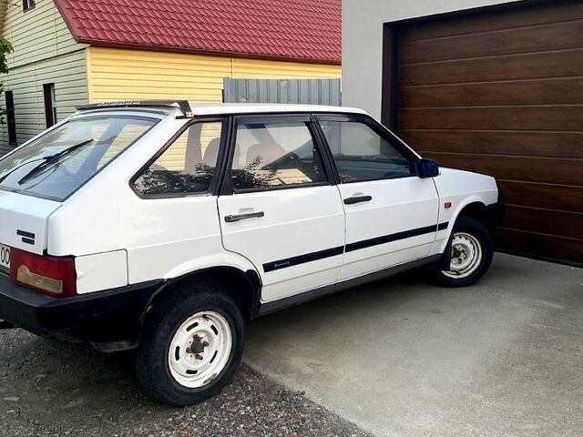 Белый ВАЗ 2109, объемом двигателя 1.6 л и пробегом 0 тыс. км за 1150 $, фото 1 на Automoto.ua