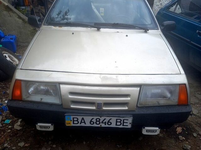 Белый ВАЗ 2109, объемом двигателя 1.3 л и пробегом 0 тыс. км за 700 $, фото 1 на Automoto.ua