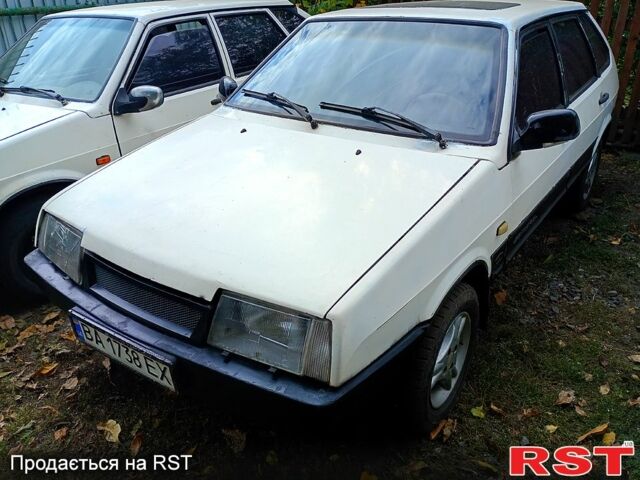 Білий ВАЗ 2109, об'ємом двигуна 1.5 л та пробігом 250 тис. км за 750 $, фото 1 на Automoto.ua