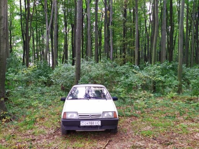 Білий ВАЗ 2109, об'ємом двигуна 1.5 л та пробігом 170 тис. км за 1500 $, фото 1 на Automoto.ua