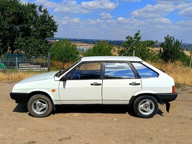Білий ВАЗ 2109, об'ємом двигуна 1.5 л та пробігом 0 тис. км за 1050 $, фото 1 на Automoto.ua