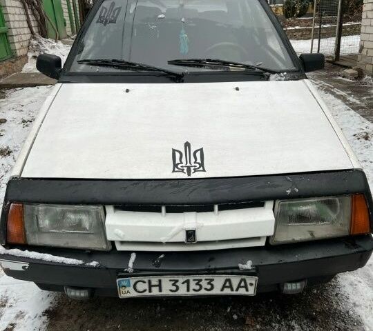 Белый ВАЗ 2109, объемом двигателя 1.5 л и пробегом 333 тыс. км за 460 $, фото 1 на Automoto.ua