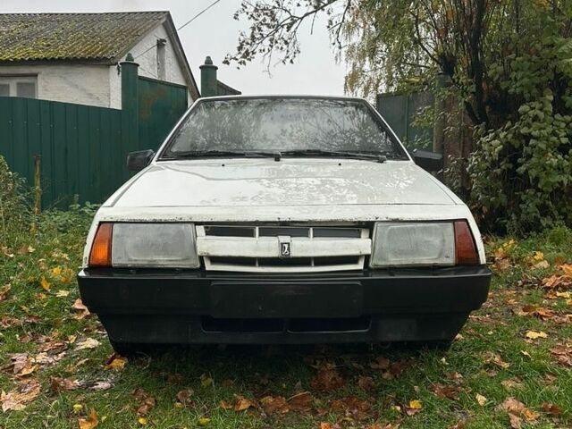 Білий ВАЗ 2109, об'ємом двигуна 1.3 л та пробігом 333 тис. км за 800 $, фото 1 на Automoto.ua