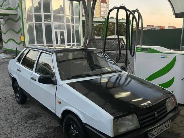 Білий ВАЗ 2109, об'ємом двигуна 1.5 л та пробігом 412 тис. км за 650 $, фото 1 на Automoto.ua