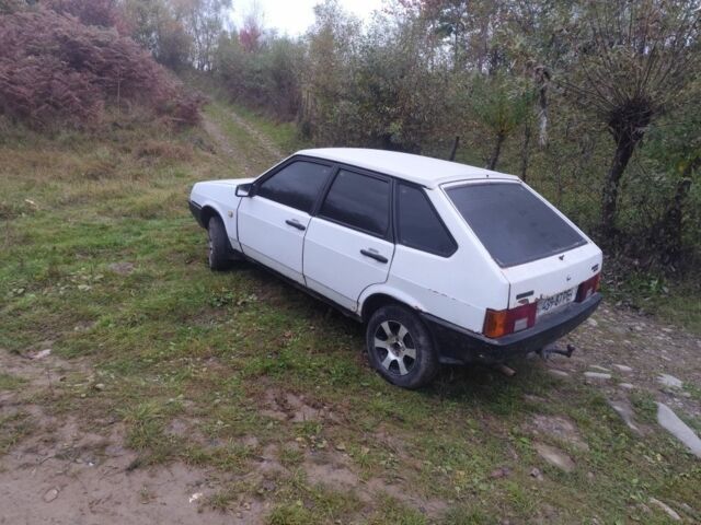 Белый ВАЗ 2109, объемом двигателя 0 л и пробегом 999 тыс. км за 600 $, фото 1 на Automoto.ua