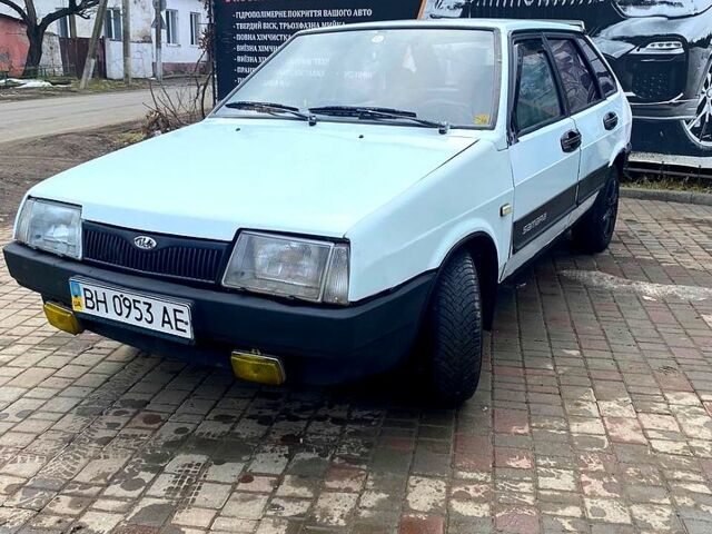 Білий ВАЗ 2109, об'ємом двигуна 1.5 л та пробігом 0 тис. км за 1000 $, фото 1 на Automoto.ua