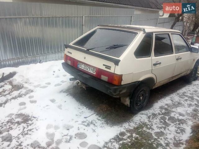 Білий ВАЗ 2109, об'ємом двигуна 1.5 л та пробігом 110 тис. км за 1250 $, фото 1 на Automoto.ua