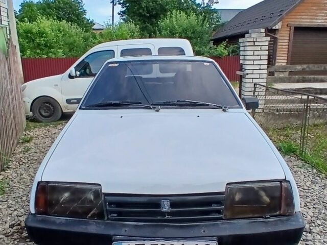 Белый ВАЗ 2109, объемом двигателя 0 л и пробегом 7 тыс. км за 360 $, фото 1 на Automoto.ua