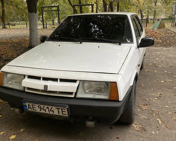 Белый ВАЗ 2109, объемом двигателя 1.5 л и пробегом 30 тыс. км за 1195 $, фото 1 на Automoto.ua