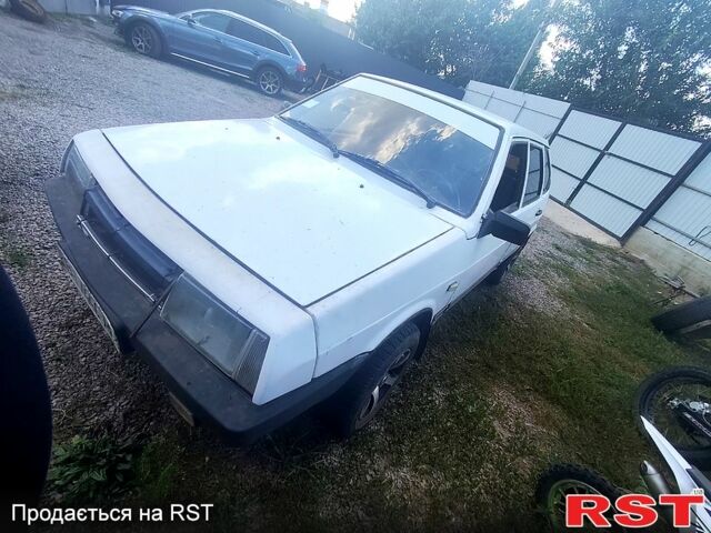 Білий ВАЗ 2109, об'ємом двигуна 1.3 л та пробігом 150 тис. км за 700 $, фото 1 на Automoto.ua