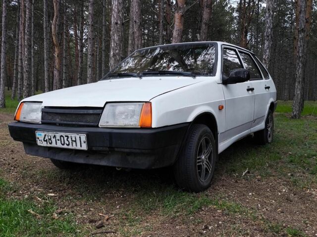 Белый ВАЗ 2109, объемом двигателя 1.6 л и пробегом 2 тыс. км за 1134 $, фото 1 на Automoto.ua