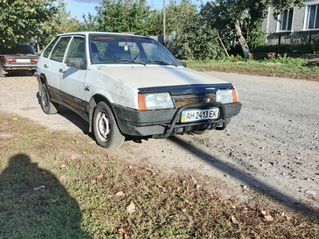 Белый ВАЗ 2109, объемом двигателя 1 л и пробегом 1 тыс. км за 472 $, фото 1 на Automoto.ua