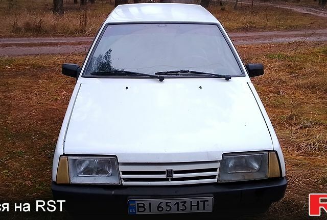 Белый ВАЗ 2109, объемом двигателя 1.3 л и пробегом 0 тыс. км за 1000 $, фото 1 на Automoto.ua