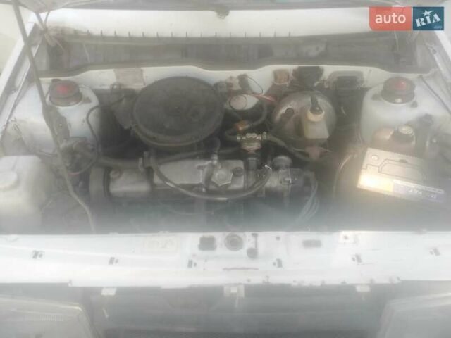 Білий ВАЗ 2109, об'ємом двигуна 1.5 л та пробігом 100 тис. км за 1300 $, фото 1 на Automoto.ua