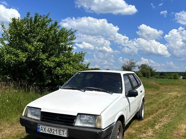 Белый ВАЗ 2109, объемом двигателя 1.5 л и пробегом 200 тыс. км за 770 $, фото 1 на Automoto.ua
