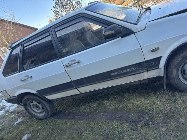 Белый ВАЗ 2109, объемом двигателя 1.5 л и пробегом 345 тыс. км за 417 $, фото 1 на Automoto.ua