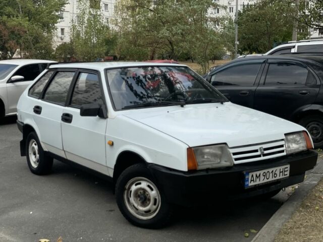 Білий ВАЗ 2109, об'ємом двигуна 1.5 л та пробігом 120 тис. км за 1052 $, фото 1 на Automoto.ua