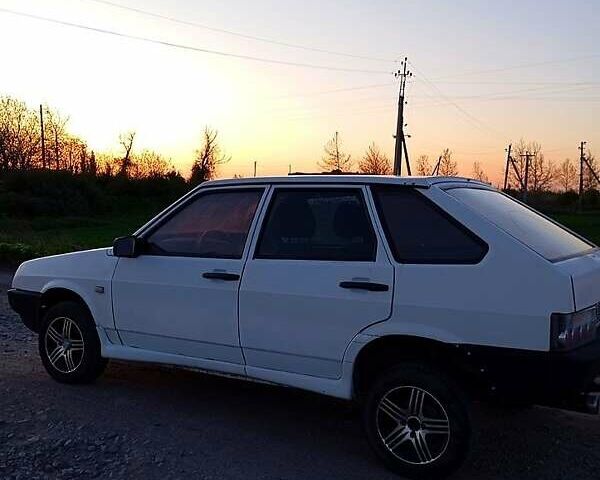 Білий ВАЗ 2109, об'ємом двигуна 16 л та пробігом 215 тис. км за 1400 $, фото 1 на Automoto.ua
