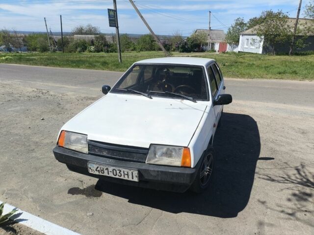 Белый ВАЗ 2109, объемом двигателя 0 л и пробегом 1 тыс. км за 1150 $, фото 1 на Automoto.ua