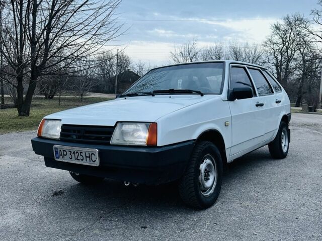 Білий ВАЗ 2109, об'ємом двигуна 1.5 л та пробігом 240 тис. км за 1050 $, фото 1 на Automoto.ua
