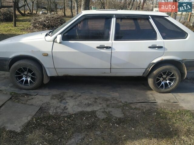 Белый ВАЗ 2109, объемом двигателя 1.5 л и пробегом 38 тыс. км за 800 $, фото 1 на Automoto.ua