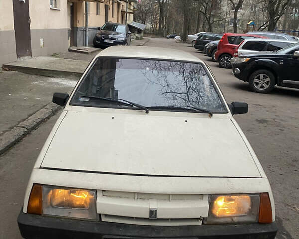 Білий ВАЗ 2109, об'ємом двигуна 1.1 л та пробігом 99 тис. км за 400 $, фото 1 на Automoto.ua