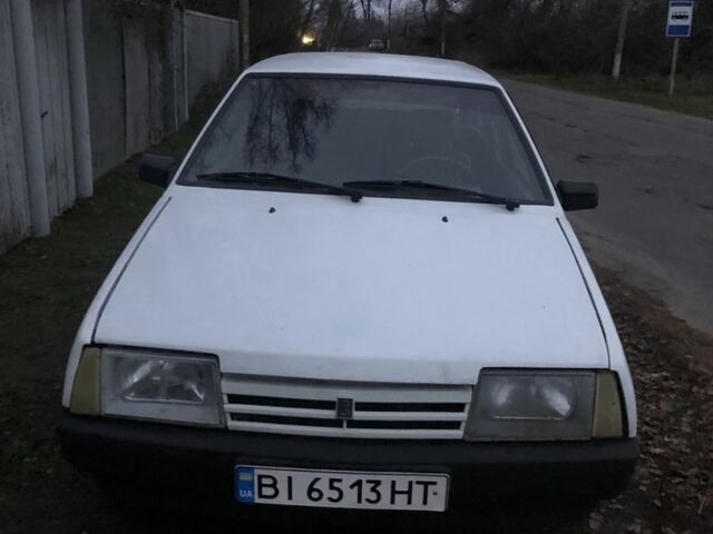 Білий ВАЗ 2109, об'ємом двигуна 1.3 л та пробігом 142 тис. км за 1000 $, фото 1 на Automoto.ua